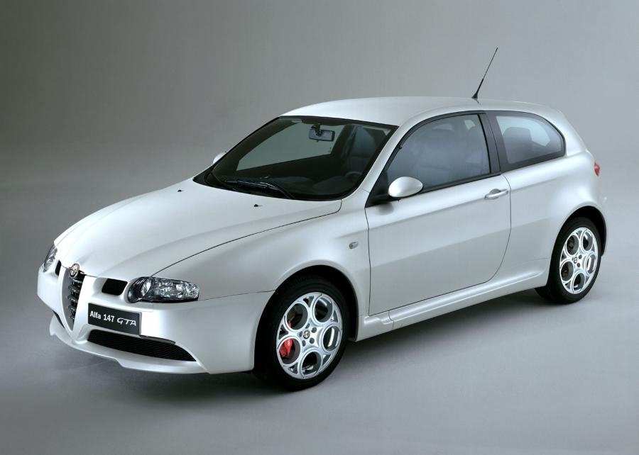  Alfa Romeo 147 GTA 2002 года  (фото 65 из 70)